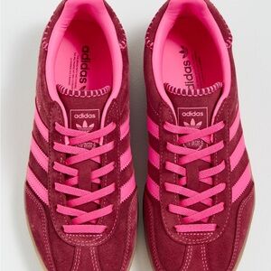 Adidas Women's Burgundy and Pink Sneakers